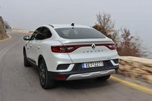 Renault Arkana E-TECH Hybrid (3)