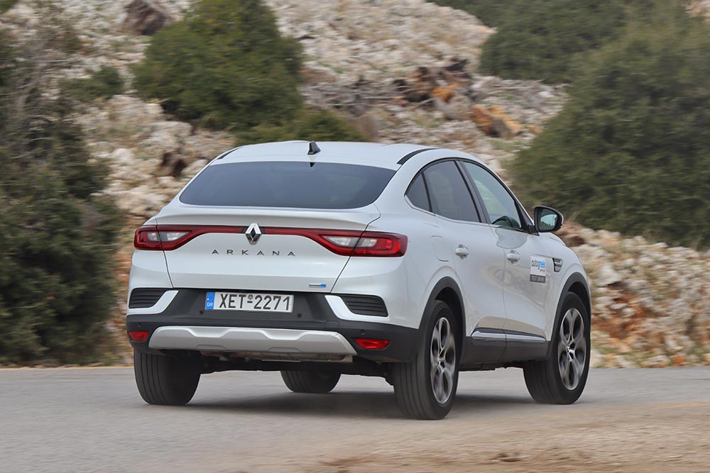 https://autogreeknews.gr/wp-content/uploads/2021/11/Renault-Arkana-E-TECH-Hybrid-52.jpg