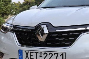 Renault Arkana E-TECH Hybrid (8)