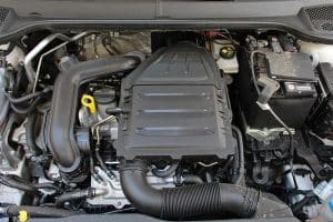 SEAT-Ibiza-engine