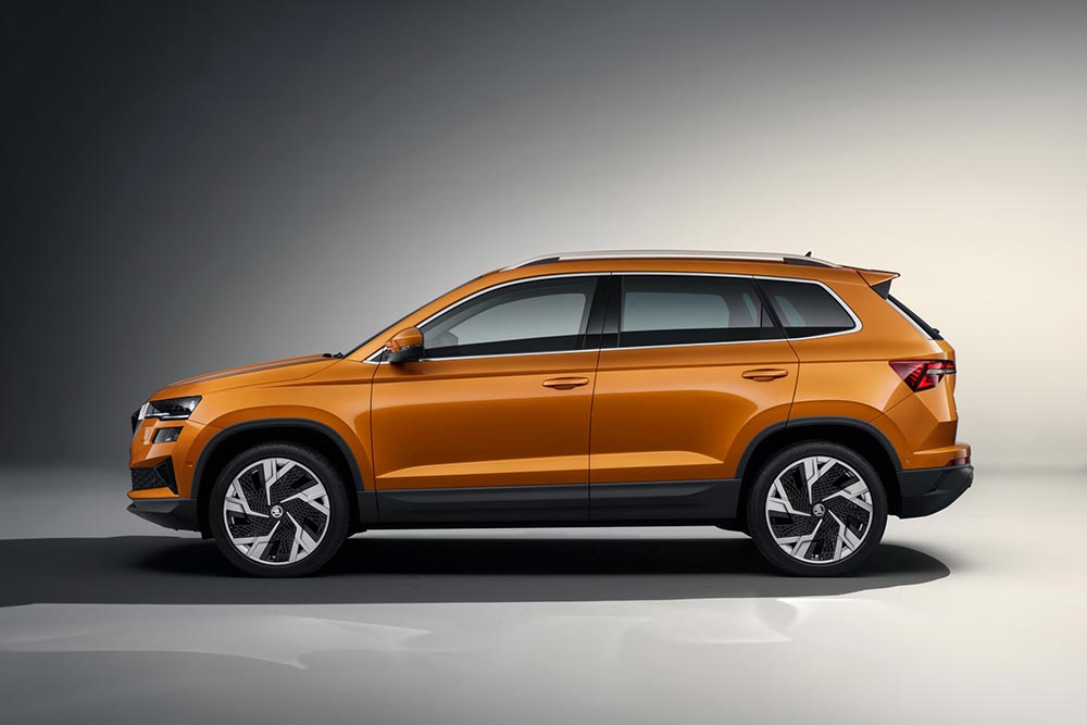 https://autogreeknews.gr/wp-content/uploads/2021/11/Skoda-Karoq-2021-18.jpg