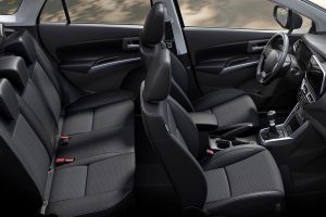 Suzuki-S-Cross-interior-1