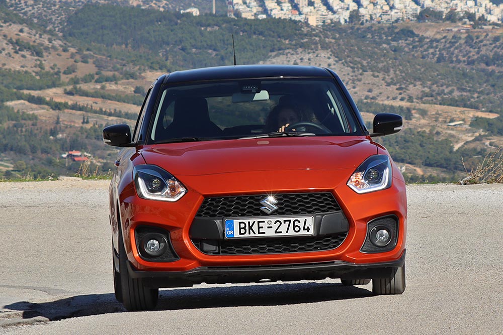https://autogreeknews.gr/wp-content/uploads/2021/11/Suzuki-Swift-1.4-Sport-15.jpg