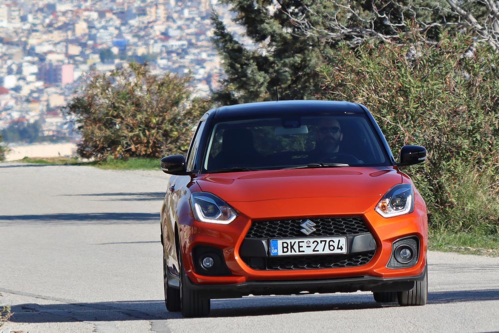 https://autogreeknews.gr/wp-content/uploads/2021/11/Suzuki-Swift-1.4-Sport-43.jpg