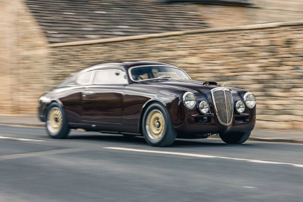 https://autogreeknews.gr/wp-content/uploads/2021/11/TK-Lancia-Outlaw-281.jpg