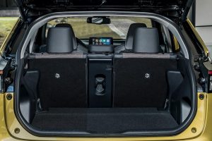 Toyota-Yaris-Cross-(2)