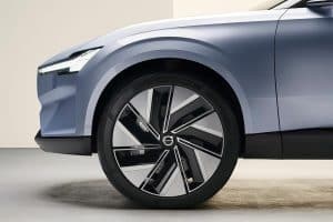 Volvo-Concept-Recharge-(9)