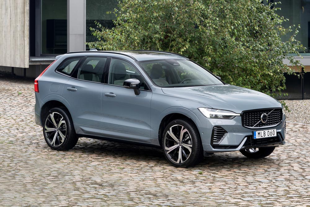https://autogreeknews.gr/wp-content/uploads/2021/11/Volvo_XC60_Recharge_T8_AWD_7.jpg
