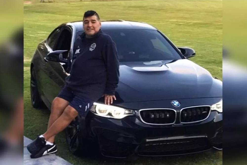 Στο σφυρί οι BMW του Ντιέγκο Μαραντόνα