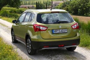 suzuki-sx4-2013-(2)
