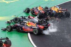 2021 hungarian gp crash
