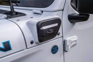 2022-Jeep-Wrangler-4xe-Rubicon-EU-Spec-12