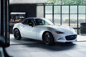 2022-Mazda-MX-5-001