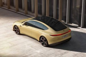 2023-Nio-ET5-Electric-Sedan-2