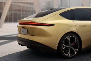 2023-Nio-ET5-Electric-Sedan-6