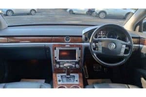 260000 miles vw phaeton for sale (4)