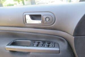 900000 km vw golf variant for sale (5)