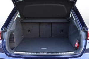 Audi Q3 45 TFSIe (10)