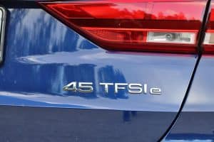 Audi Q3 45 TFSIe (9)