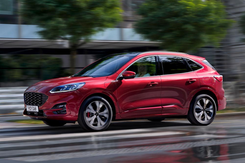 https://autogreeknews.gr/wp-content/uploads/2021/12/FORD_KUGA_ST-LINE_PHEV_017.jpg
