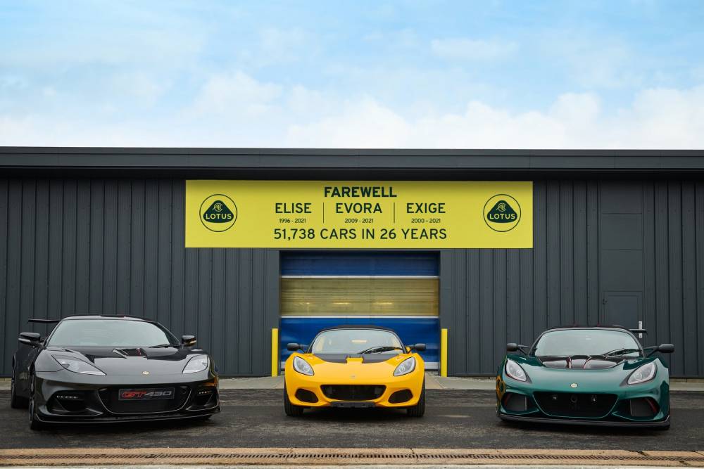 https://autogreeknews.gr/wp-content/uploads/2021/12/Final-Elise-Exige-Evora-2.jpg