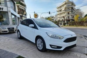 Ford-Focus-2017-(8)