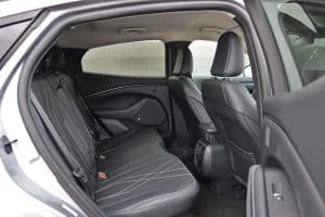 Ford Mustang Mach-E 294 hp RWD (35)