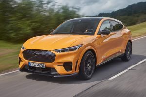 Ford-Mustang-Mach-E-GT-(1)