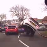 GR_Yaris_Vs_Land_Rover_Discovery