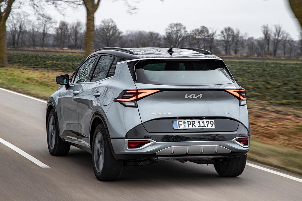 https://autogreeknews.gr/wp-content/uploads/2021/12/Kia-Sportage-2021-2.jpg
