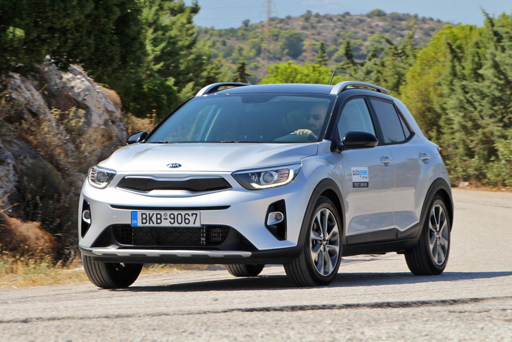 https://autogreeknews.gr/wp-content/uploads/2021/12/Kia-Stonic-1.0-T-GDi-100-PS-2.jpg