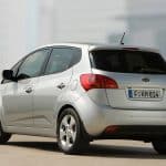 Kia-Venga-2010-(5)