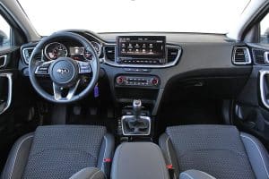 Kia-XCeed-tablo