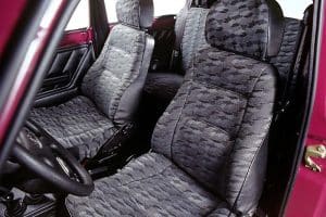 LADA-NIVA-1997-interior-1