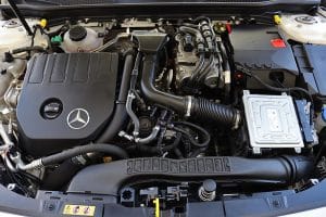 Mercedes-A-250-e-Sedan-(21)