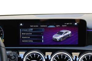 Mercedes-A-250-e-Sedan-(31)