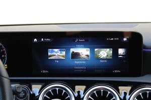 Mercedes-A-250-e-Sedan-(33)