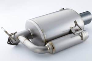 Nismo-Nissan-Skyline-Exhaust-13
