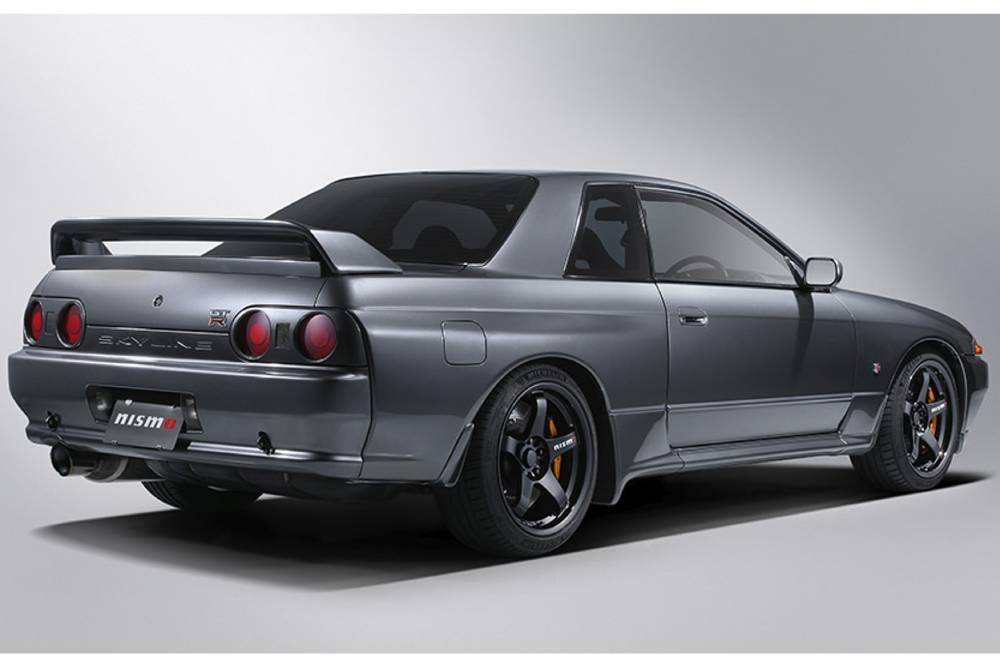 https://autogreeknews.gr/wp-content/uploads/2021/12/Nismo-Nissan-Skyline-Exhaust-2.jpg