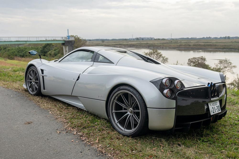 https://autogreeknews.gr/wp-content/uploads/2021/12/Pagani-Huayra-Pacchetto-Tempesta-4.jpg
