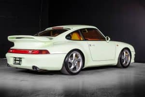Porsche-911-Turbo-S-Kuwait-5