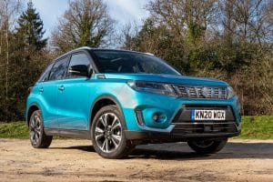 Suzuki-Vitara-2020-3