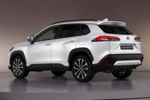 Toyota-Corolla-Cross-Hybrid-(11)