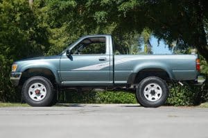 Toyota-Hilux-1993-(2)