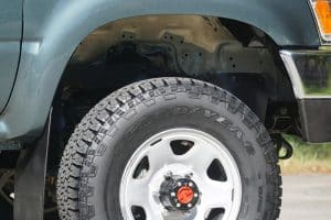 Toyota-Hilux-1993-(4)