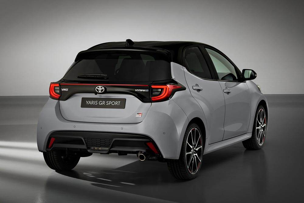 https://autogreeknews.gr/wp-content/uploads/2021/12/Toyota-Yaris-GR-Sport-4.jpg