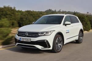 VW-Tiguan-eHybrid-(1)