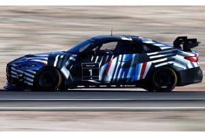bmw-m4-gt4-on-the-track