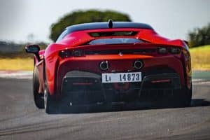 ferrari sf90 stradale manolas 3