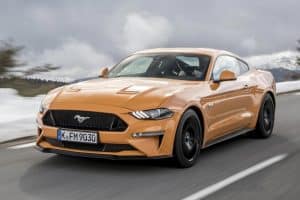ford-mustang-hybrid-kinisi